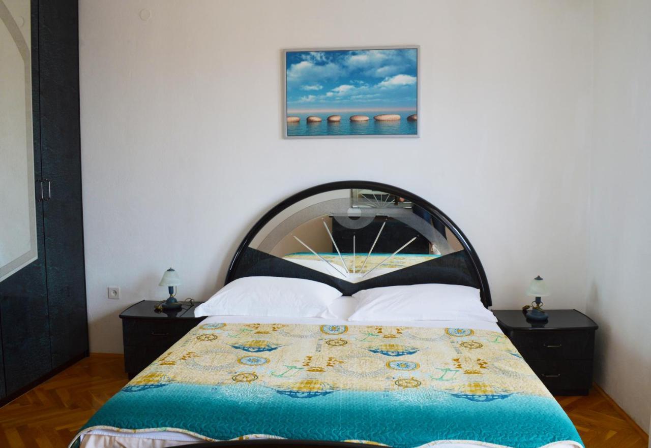 Apartments Vinka Подстрана Екстериор снимка