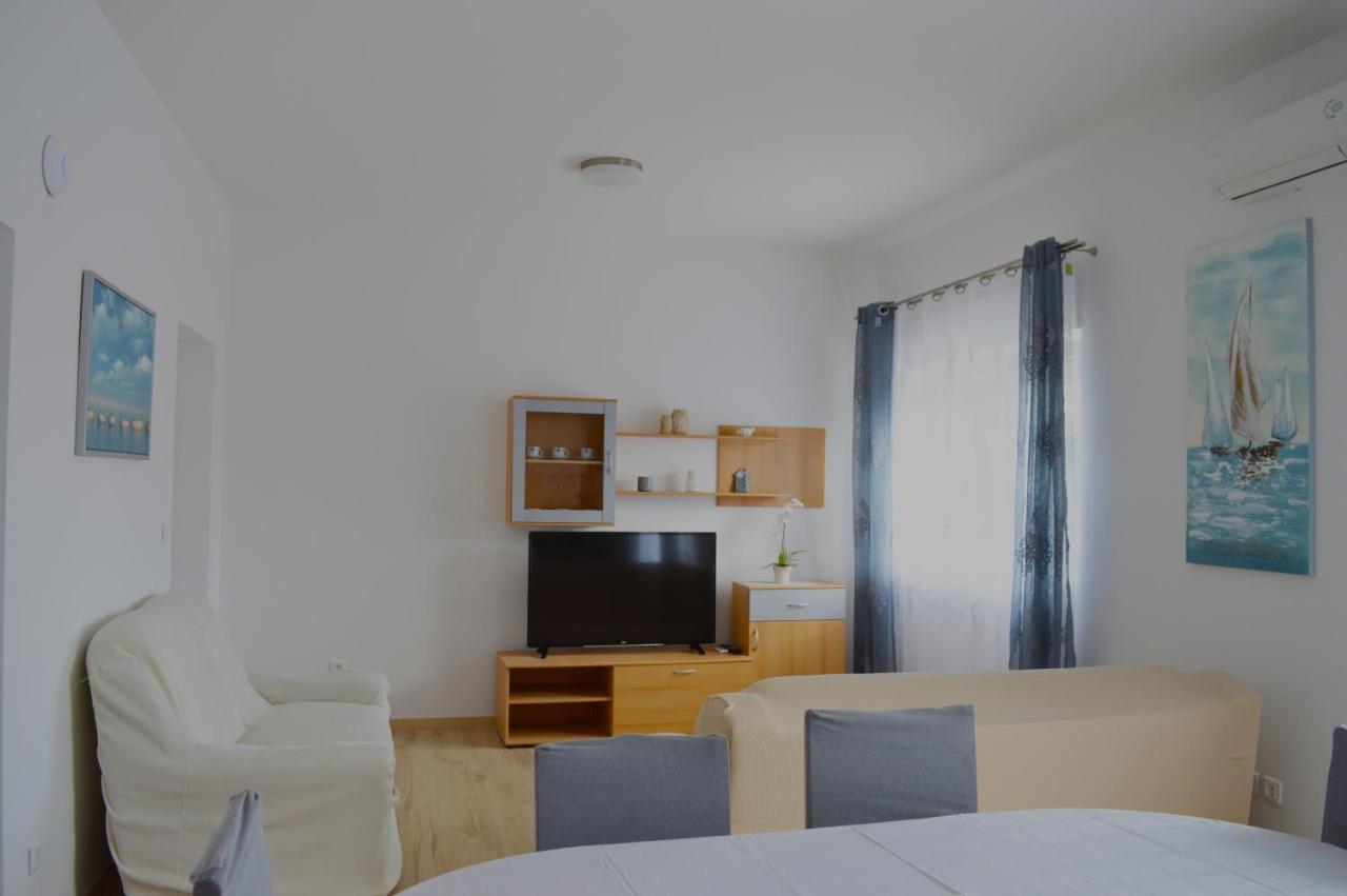 Apartments Vinka Подстрана Екстериор снимка
