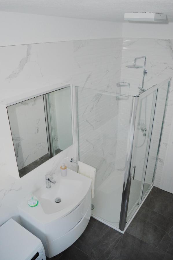 Apartments Vinka Подстрана Екстериор снимка